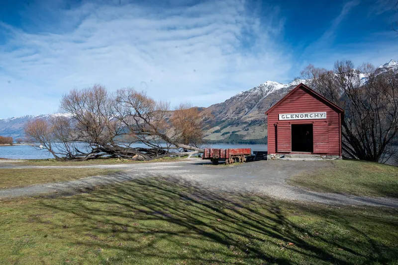 An image from the New Zealand collection